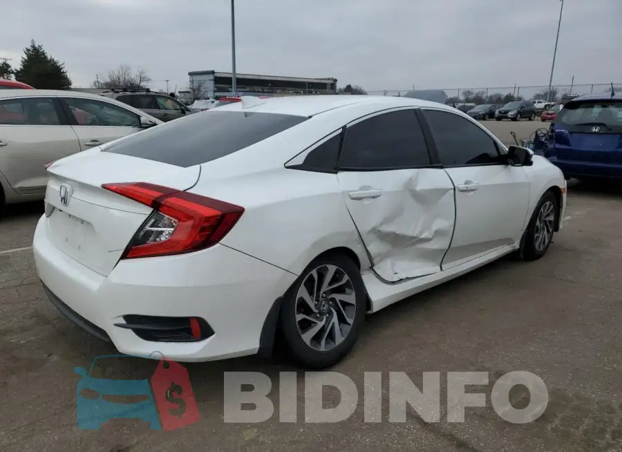19XFC2F77HE224497 Photo# 3