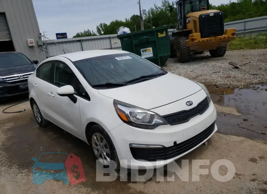 KNADM4A37G6606440 Photo# 4