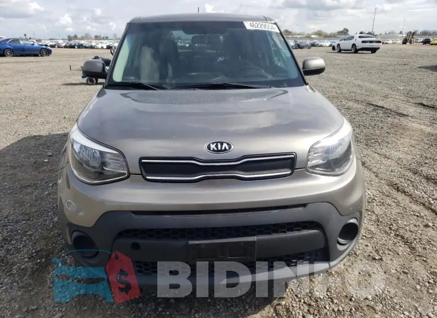 KNDJN2A2XH7442837 Photo# 5