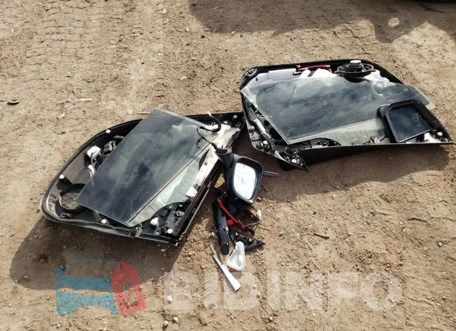 JM1GL1VMXM1600337 Photo# 12