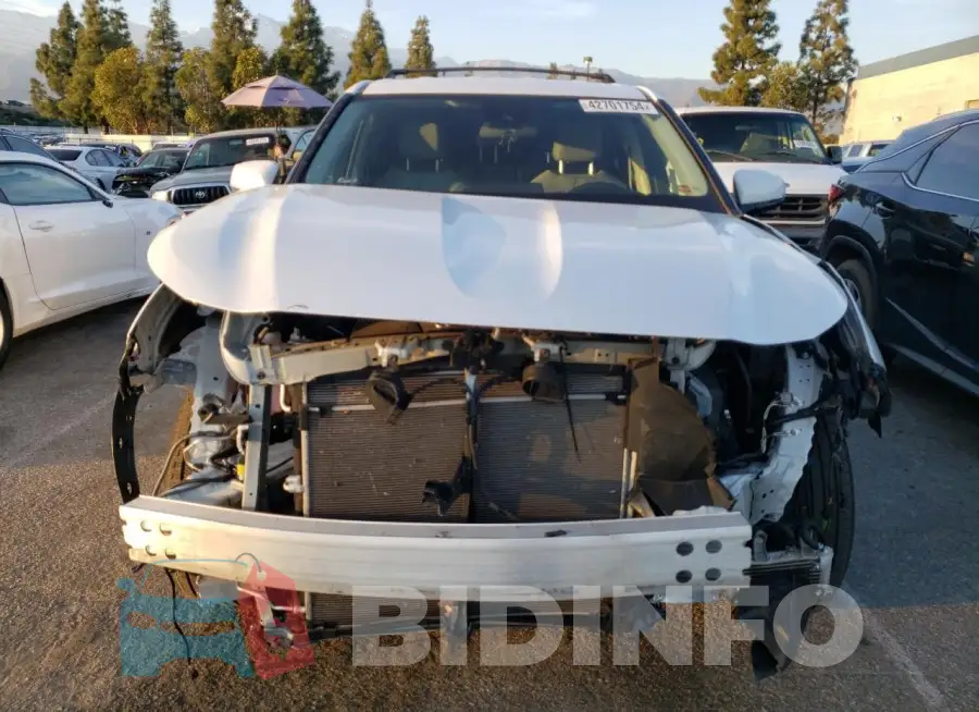5TDZZRAH1NS560121 Photo# 5