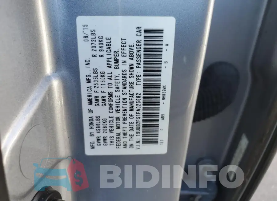 19UUB2F51FA025682 Photo# 12
