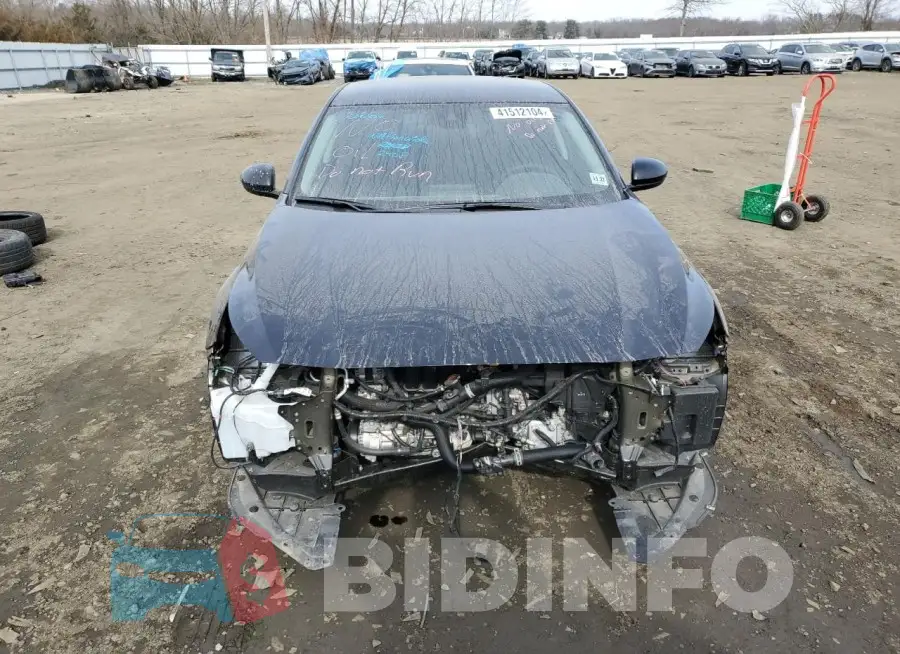 1N4BL4BV2PN304093 Photo# 5