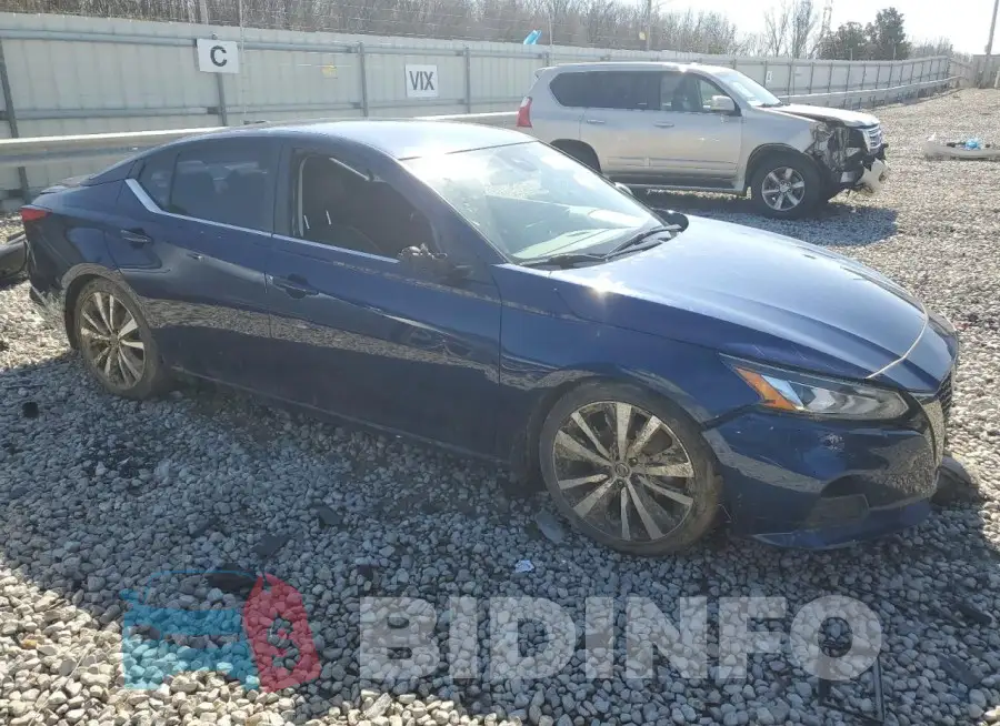 1N4BL4CV5LC168837 Photo# 4