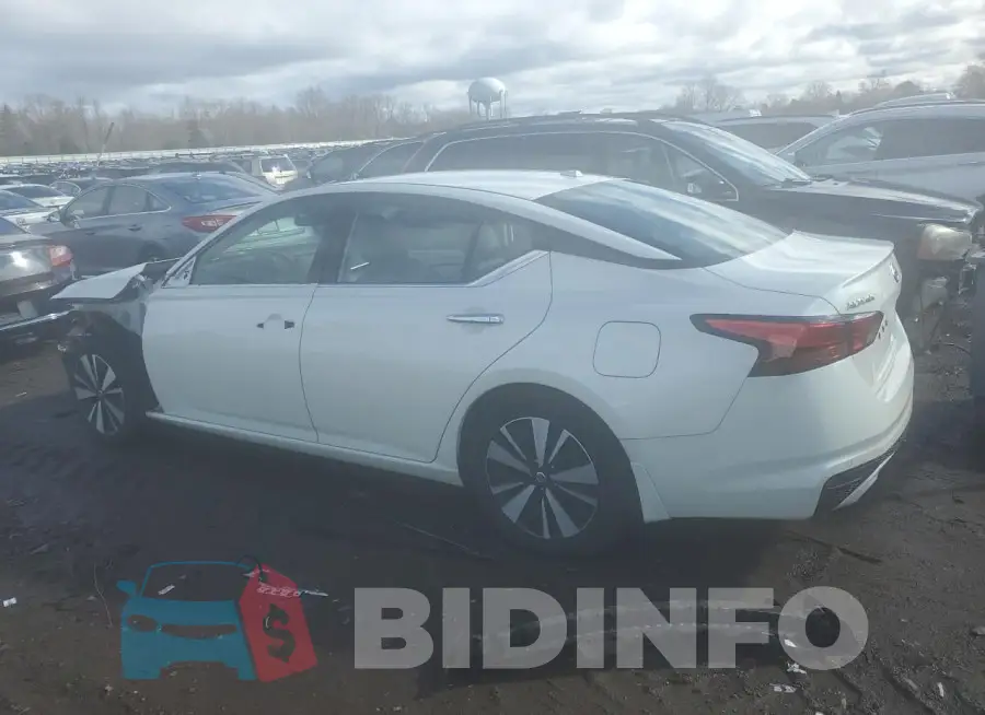 1N4BL4DV4KC169507 Photo# 2