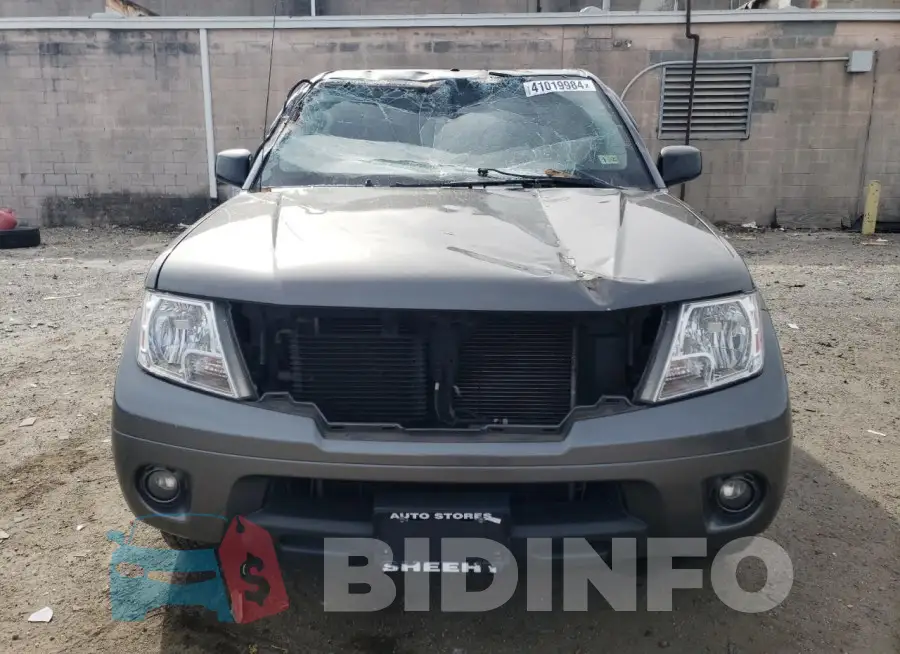 1N6AD0EV4JN773083 Photo# 5