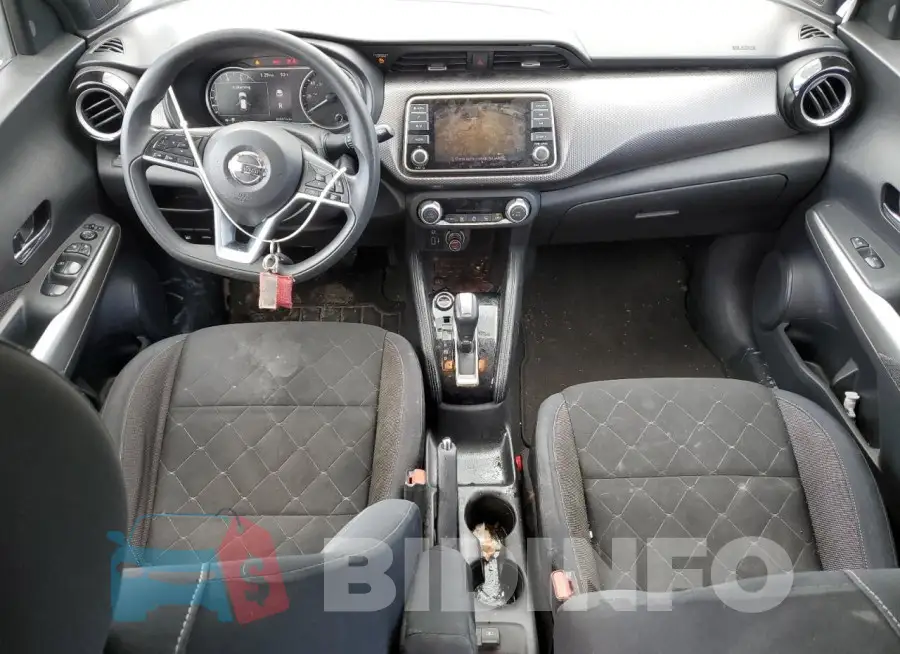 3N1CP5CU6JL533160 Photo# 8