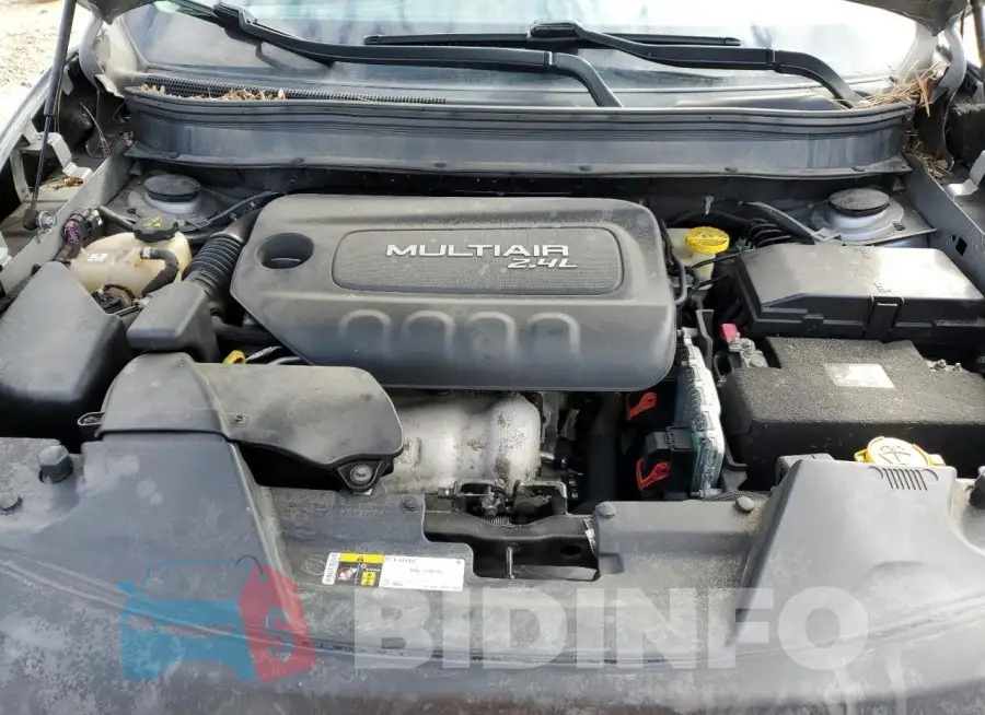 1C4PJLCB7FW676705 Photo# 12