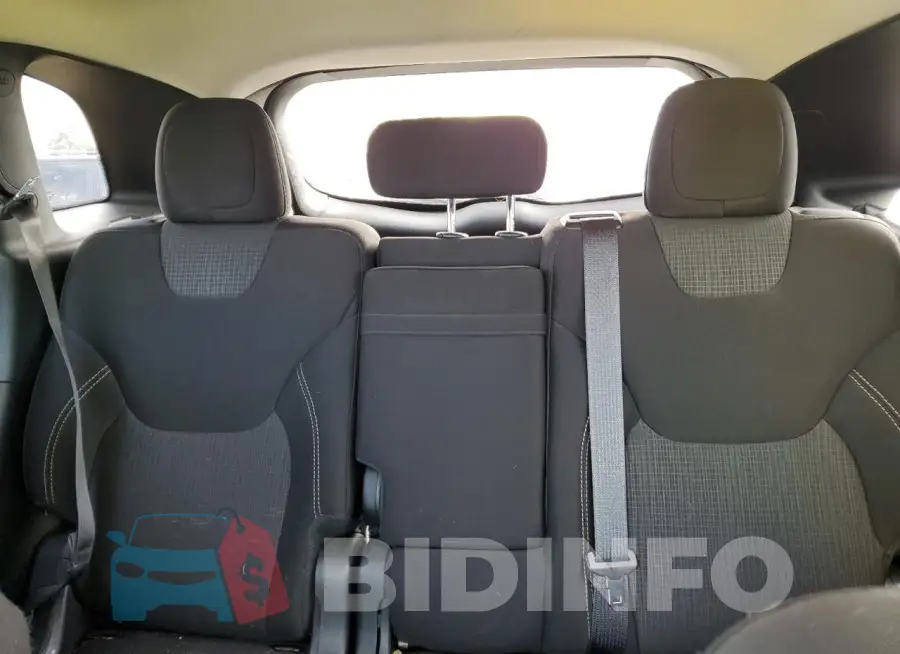 1C4PJLCB7FW676705 Photo# 10