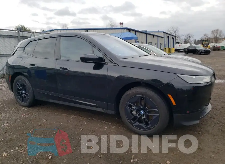 WB523CF0XRCN06189 Photo# 4