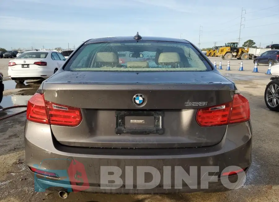 WBA3A5G50FNS85249 Photo# 6