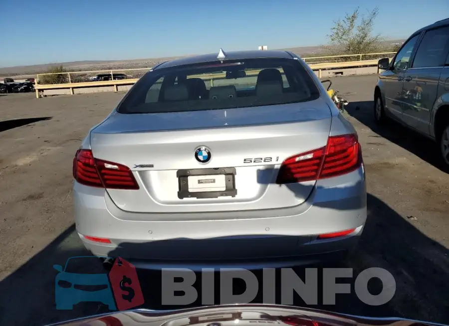 WBA5A7C52FD628126 Photo# 6