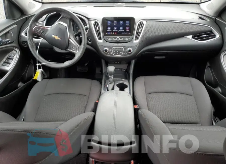 1G1ZD5ST3PF245911 Photo# 8