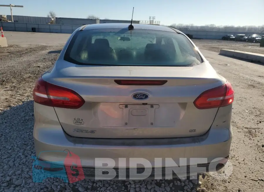 1FADP3F23JL240723 Photo# 6