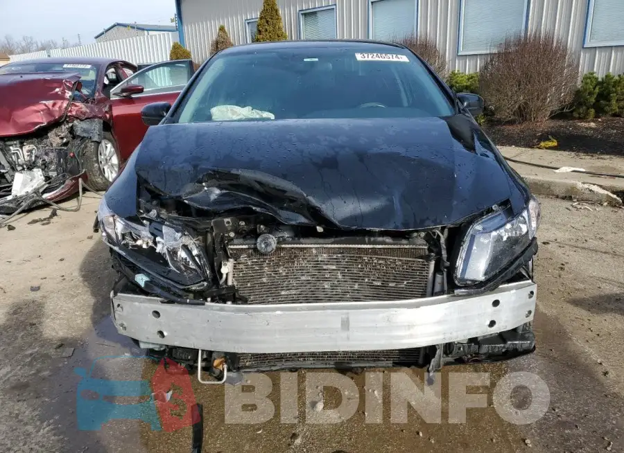 19XFB2F55FE110464 Photo# 5