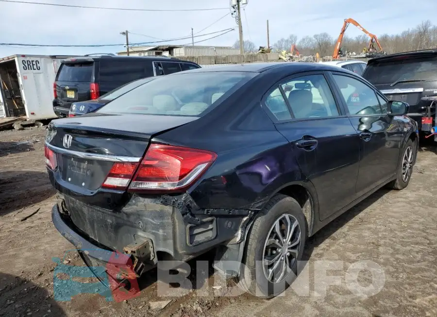19XFB2F57FE246627 Photo# 3