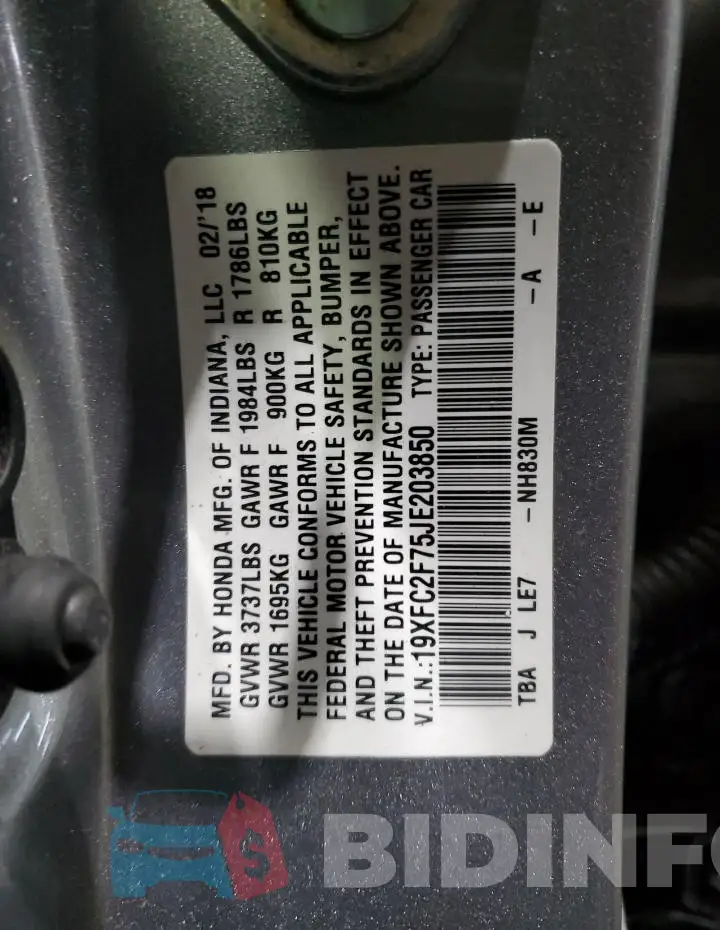 19XFC2F75JE203850 Photo# 13