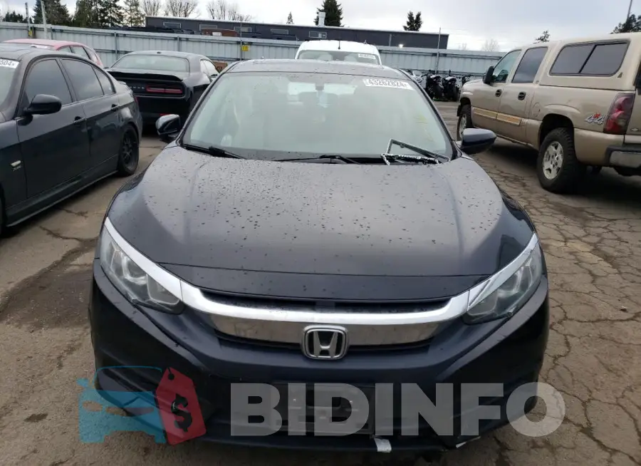 19XFC2F7XGE202184 Photo# 5