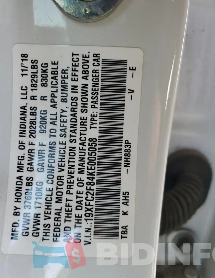 19XFC2F84KE005058 Photo# 12