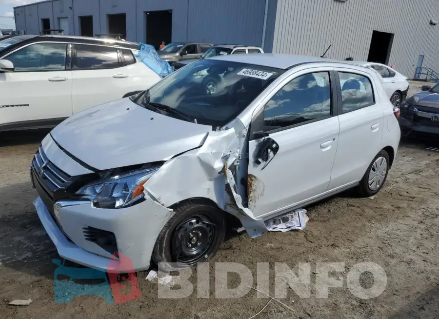 ML32AUHJ2RH006085 Photo# 1