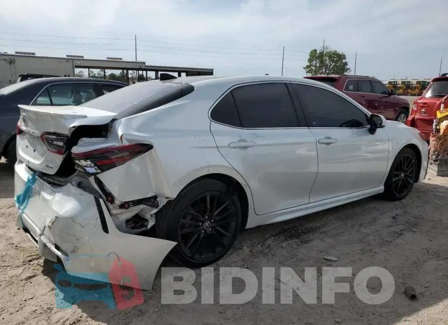 4T1K61AK7PU757439 Photo# 3