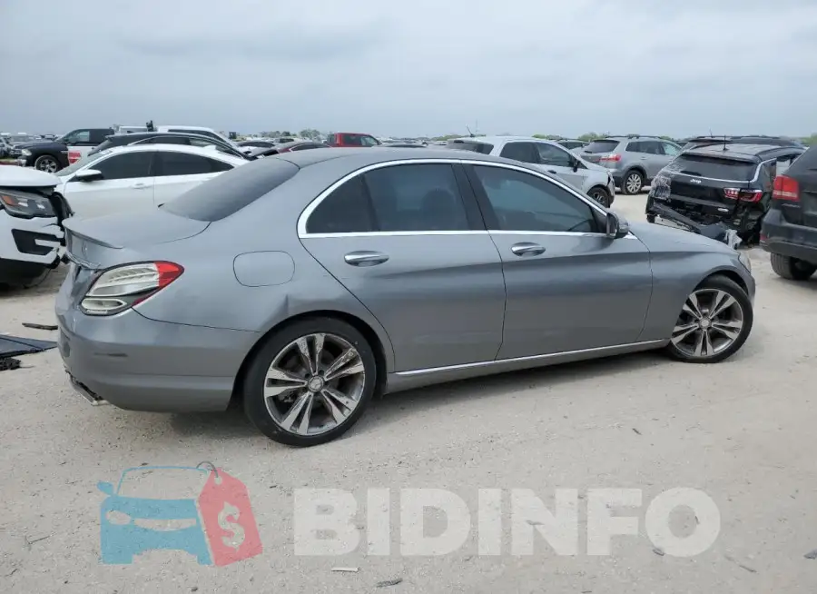 55SWF4JBXGU125193 Photo# 3