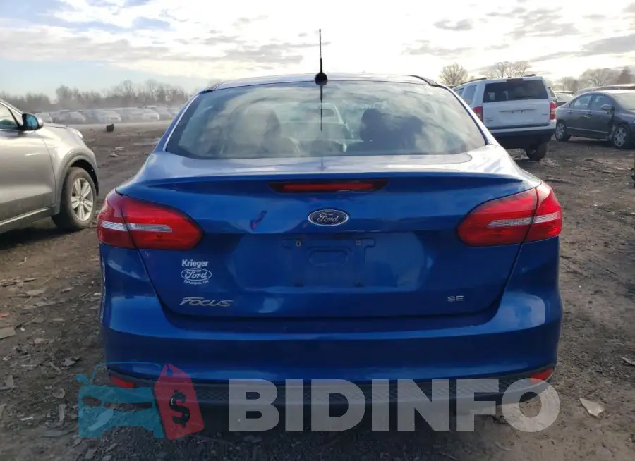 1FADP3F21JL329111 Photo# 6