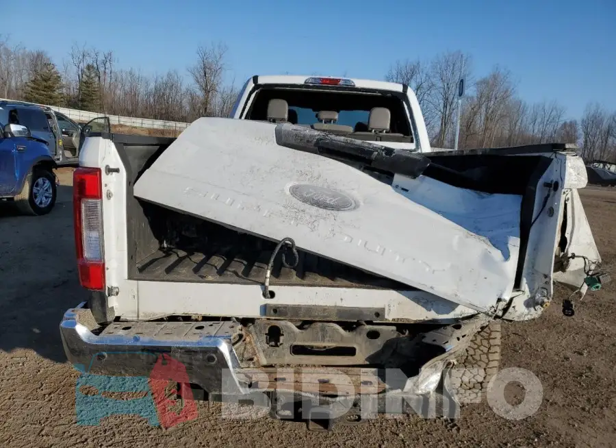 1FT7W2BT9JEB40035 Photo# 6