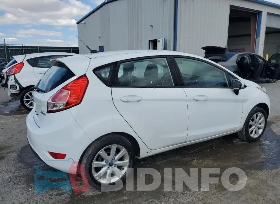 3FADP4EJ1HM169626 Photo# 3