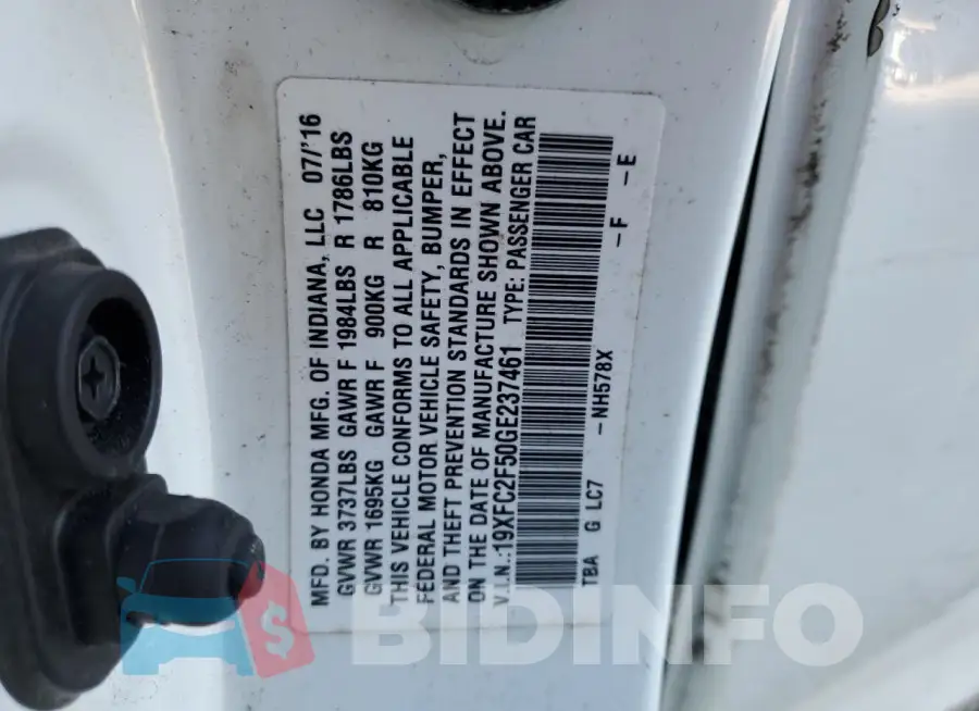 19XFC2F50GE237461 Photo# 12