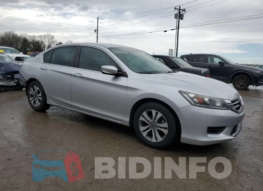 1HGCR2F38FA150118 Photo# 4