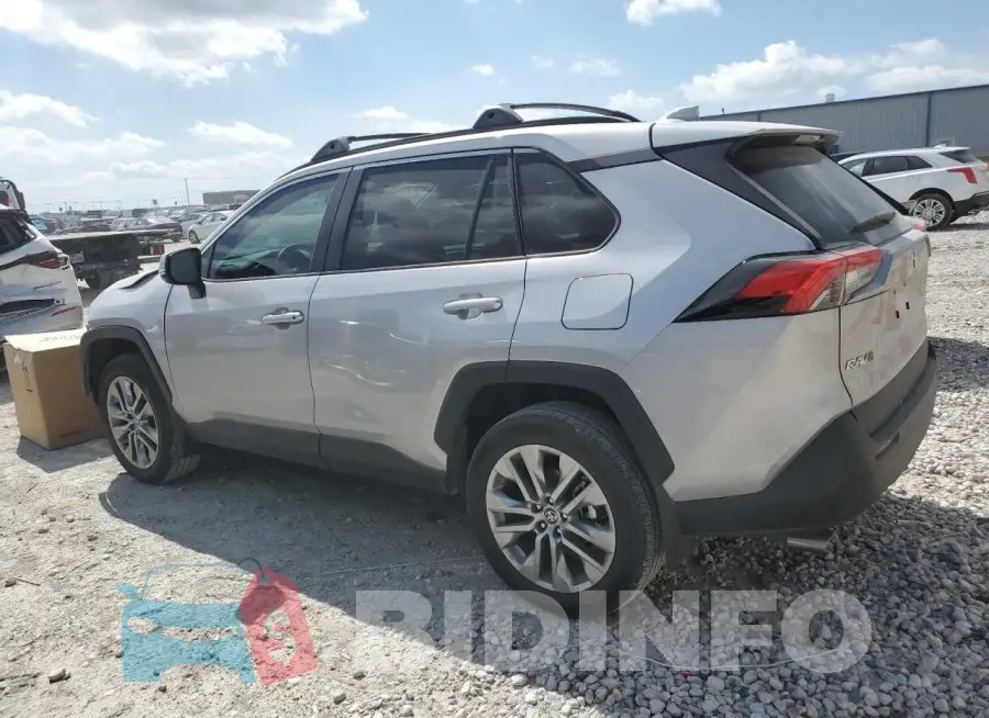 2T3C1RFV6NC206381 Photo# 2