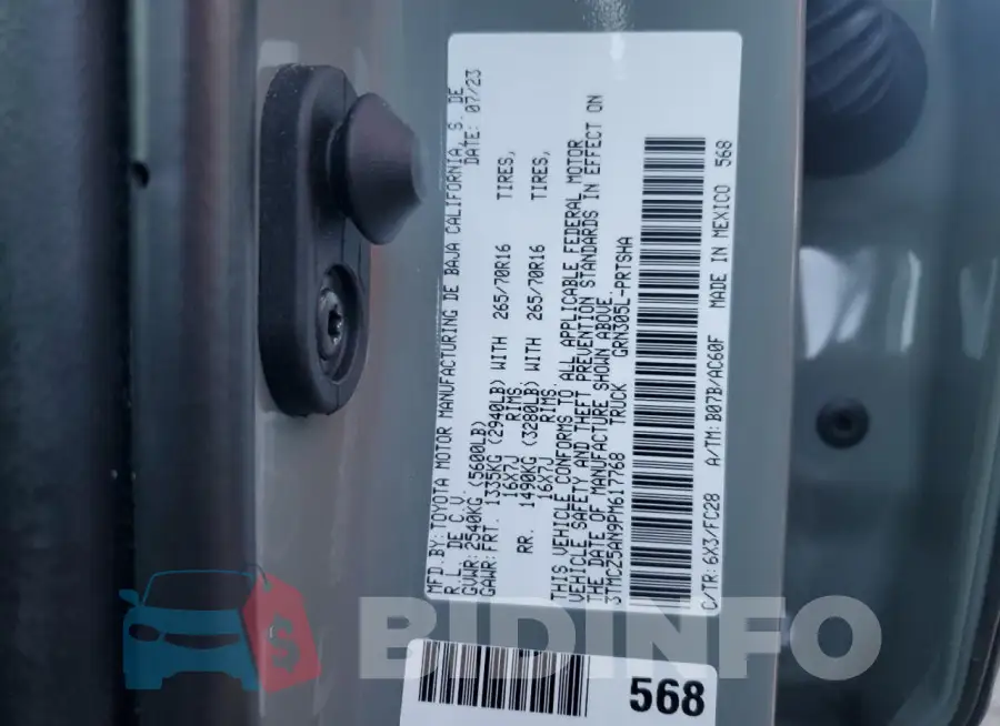 3TMCZ5AN9PM617768 Photo# 13