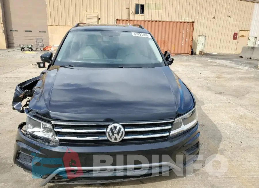 3VV3B7AX7KM018945 Photo# 5