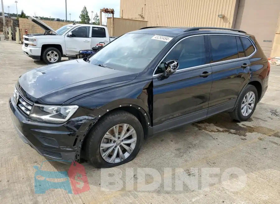 3VV3B7AX7KM018945 Photo# 1