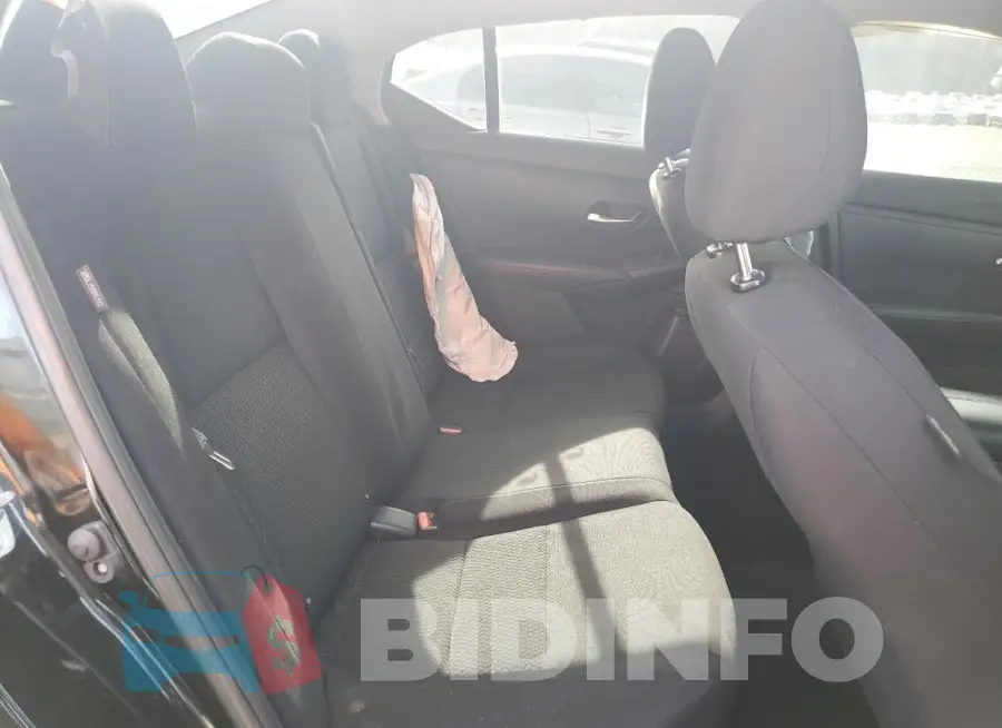 3N1AB8BV7LY256512 Photo# 10