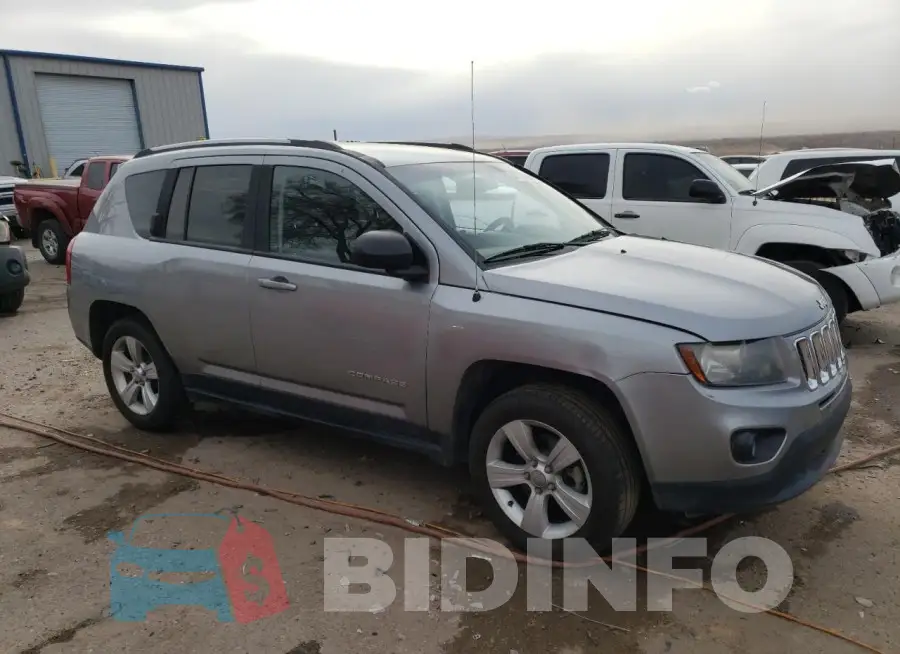 1C4NJCBA3GD674981 Photo# 4