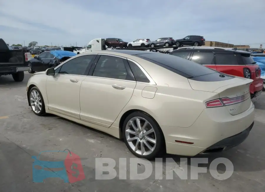 3LN6L2LUXFR621875 Photo# 2