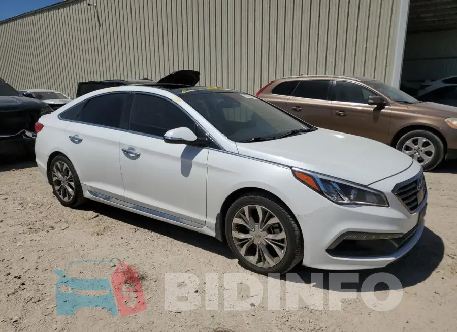 5NPE34AB4FH137359 Photo# 4