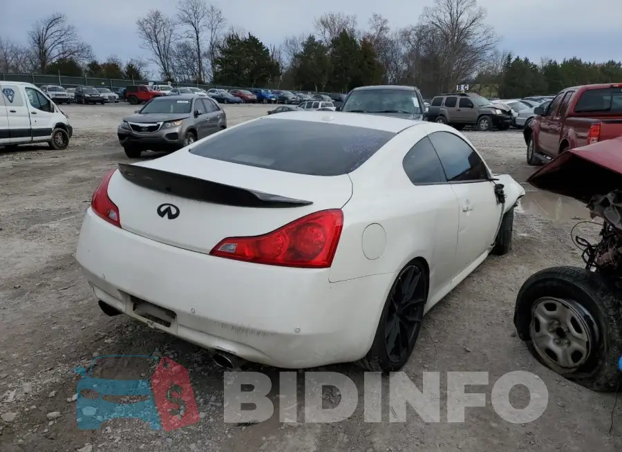 JN1CV6EK8FM870949 Photo# 3