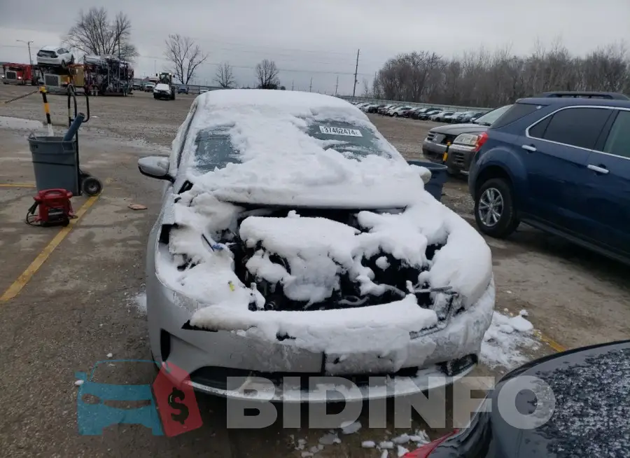 3KPFL4A74HE149857 Photo# 5