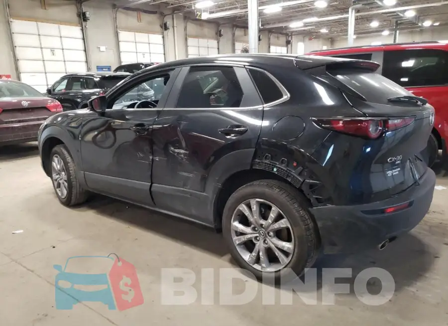 3MVDMBBL4MM203886 Photo# 2