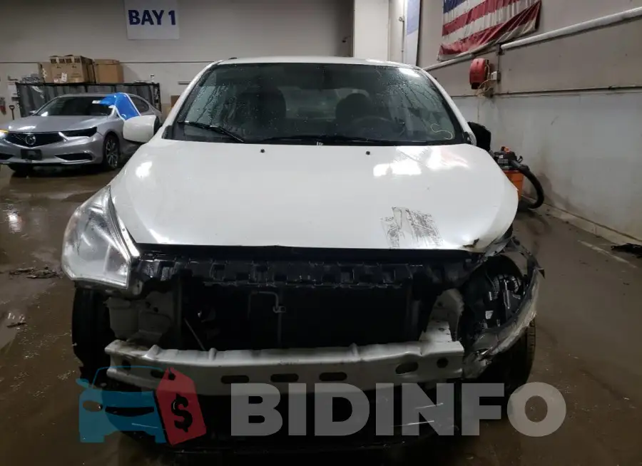 ML32F3FJ0KHF06995 Photo# 5