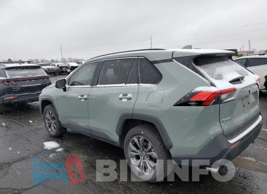 2T3B6RFV4NW033617 Photo# 2