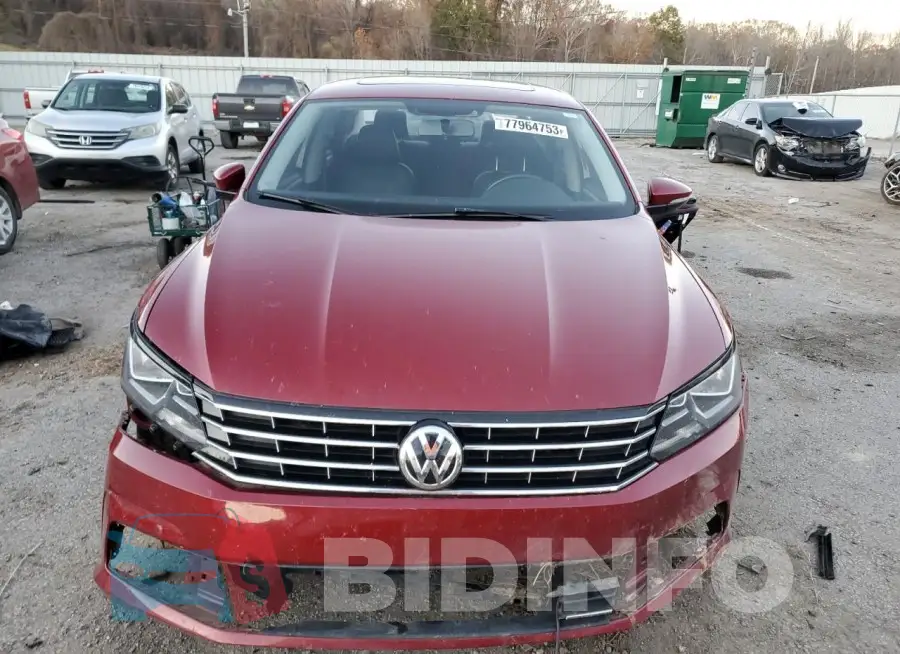 1VWLA7A32KC002942 Photo# 5