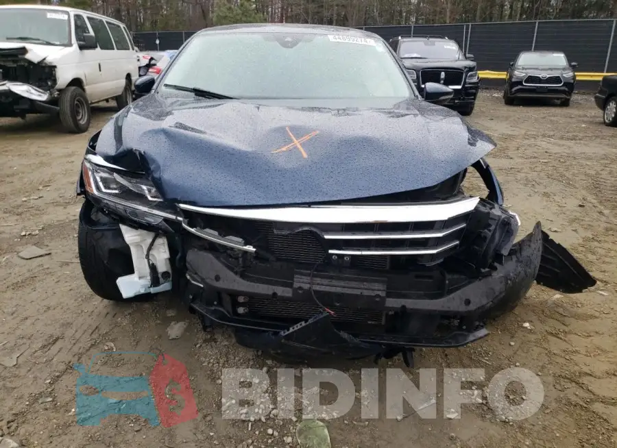 1VWSA7A35MC009284 Photo# 5