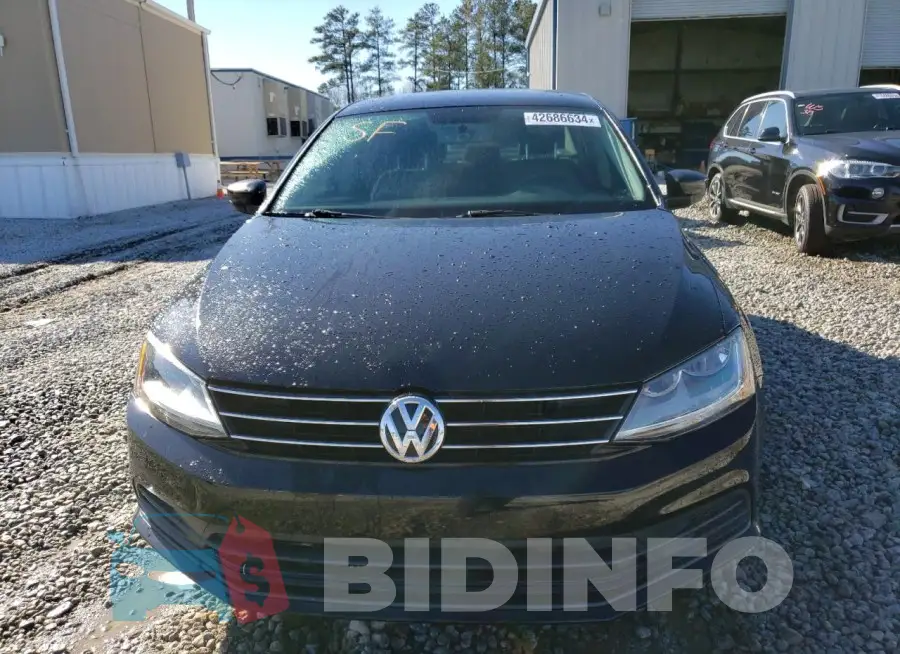 3VW2B7AJ3HM211654 Photo# 5