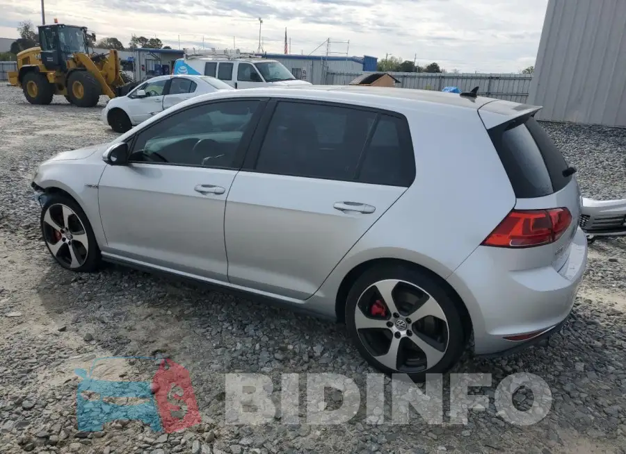 3VW447AU3HM040790 Photo# 2
