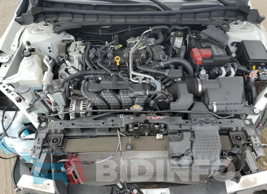 1N4BL4CW3PN332895 Photo# 11