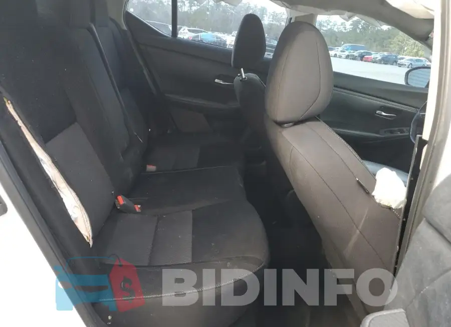 3N1AB8CV4NY205132 Photo# 10